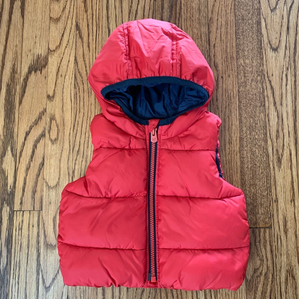 Baby Gap Puffer Vest, 6-12 months